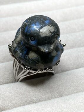 Carved Duck Ring with Blue and White Stone